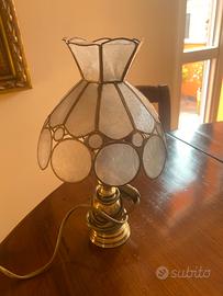 Lampada da comodino