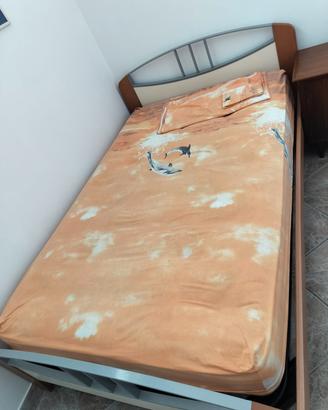 LETTO UNA PIAZZA E MEZZA CON MATERASSO