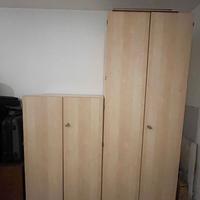 Armadi per ufficio in legno rovere.