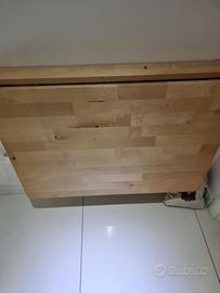 Tavolo pieghevole da parete