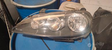 coppia faro anteriore sx dx alfa 147