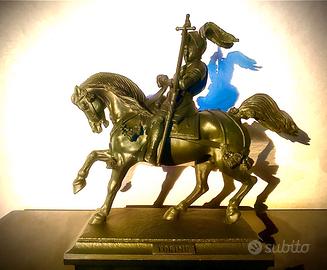 Statua equestre Emanuele Filiberto Caval d' Bruns