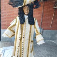 Abito da uomo storico 