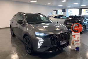 DS DS7 Performance Line + STRAFULL 1.5 BlueHDi AUT