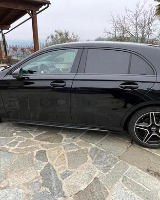 Mercedes Classe A 180d premium night edition AMG