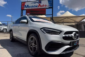 MERCEDES GLA 220D 190 PREMIUM PLUS TETTO FULL