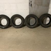 4 Pneumatici invernali  175/65 R15