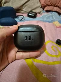 base di ricarica auricolari wireless JBL