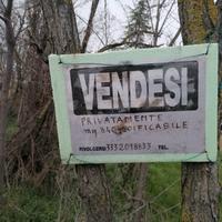 InsVendo 840 metri quadrati di terreno edificabile