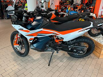 KTM 890 Adventure