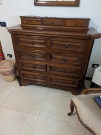 Comò antico in legno con alzatina + comodini 