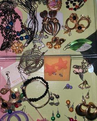 Box gioielli casuali