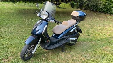 Beverly 400 tourer 09’