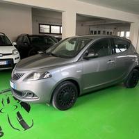 Lancia Ypsilon 1.2 69 CV 5 porte GPL Silver