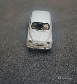 Modellini auto Fiat 600 D 1963 Solido 