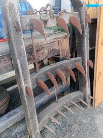 erpice in legno antico