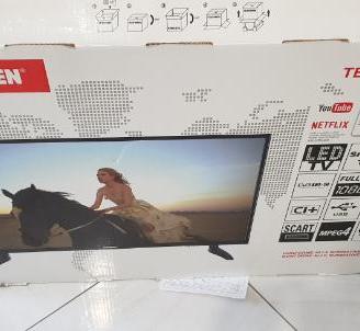 Smart Tv Telefunken 43" display rotto ricambi vari