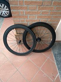 Coppia ruote in Carbonio Profilo 50mm Leggerissime