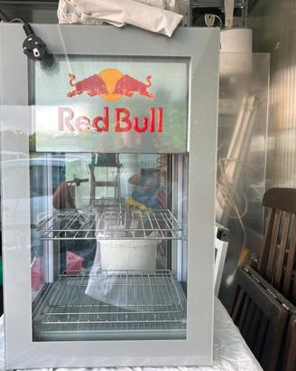 Frigo vetrina Redbull