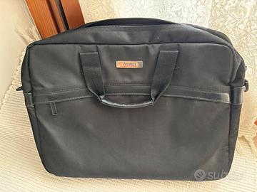 Borsa ventiquattrore