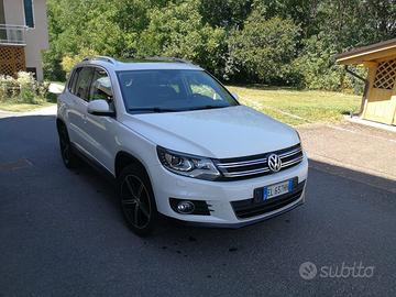 VW Tiguan Highline