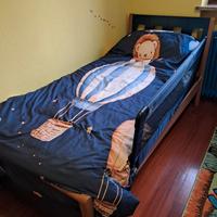 letto singolo e scrivania