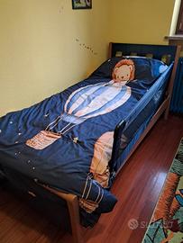 letto singolo e scrivania