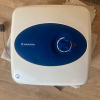 Scaldabagno elettrico Ariston 15 L + extra