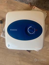 Scaldabagno elettrico Ariston 15 L + extra