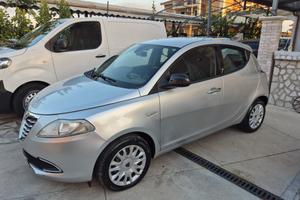 Lancia Ypsilon 1.3 MJT 16V 95 CV 5 porte S&S Plati