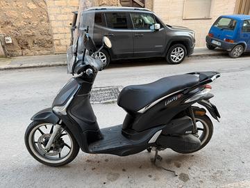 Liberty S nero opaco