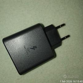 Caricabatteria wireless 