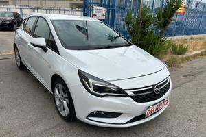 Opel Astra 1.6 CDTi 95 cavalli 2016 bixeno