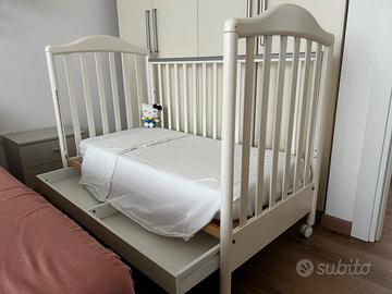 Lettino Pali con materasso