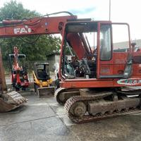 ESCAVATORE USATO FAI 900
