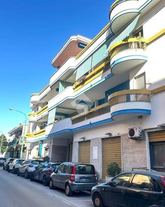 3 LOCALI A SCAFATI