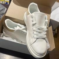 Scarpe contraffatte Alexander Mc Queen