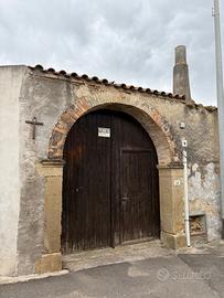 Casa rurale indipendente con terreno