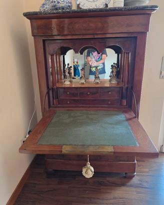 Secretaire '800 in mogano 