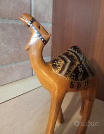 statua in legno artigianale dipinta a mano 