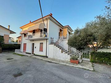 Casa con 2 appartamenti centro Portogruaro