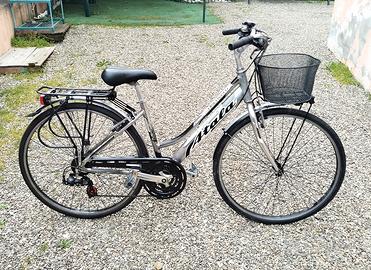 Coppia City Bike 28  per uomo e donna 