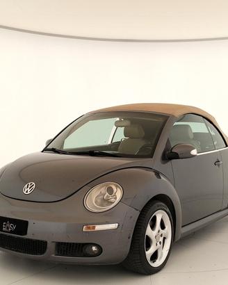 Volkswagen New Beetle 2.0 Cabrio aut.
