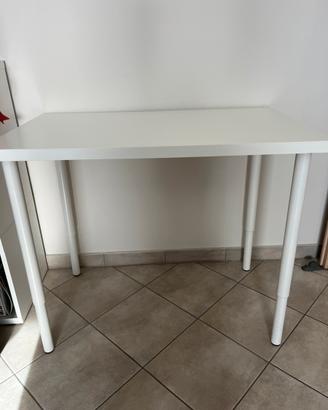 Scrivania IKEA