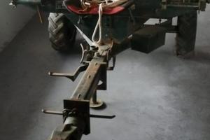 Rimorchio agricolo trazionato