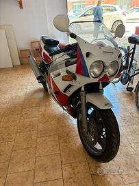 Yamaha FZR 600 1989