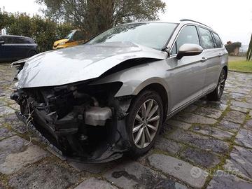 Volkswagen Passat 1.6 TDI Comfortline AIR-BAG OK!!