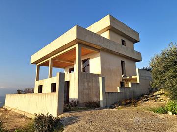 VILLA SINGOLA A LATINA