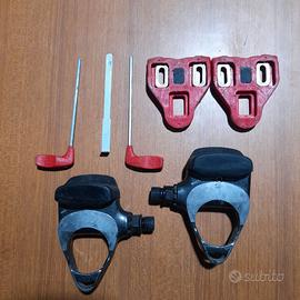 pedale bicicletta corsa