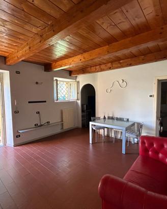 Appartamento 2 camere, garage e giardino condomin